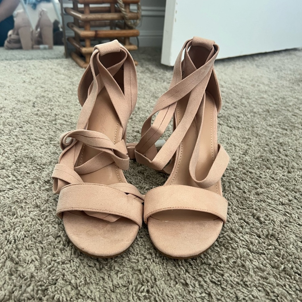 Never worn tan/light pink heels with long tie straps for ankles.